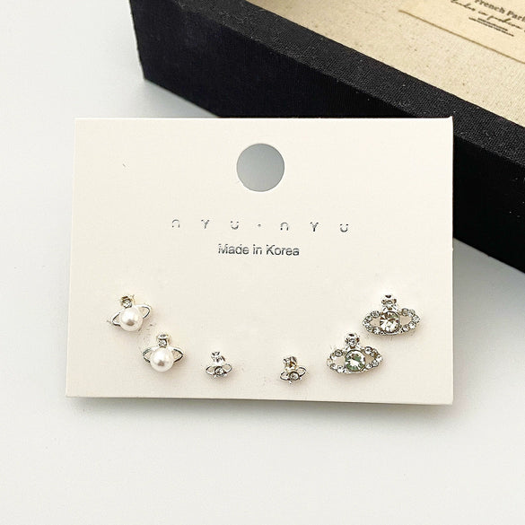 Wholesale Alloy Gothic Fashion Electroplated Geometric Butterfly Rhinestone Heart Earrings For Women