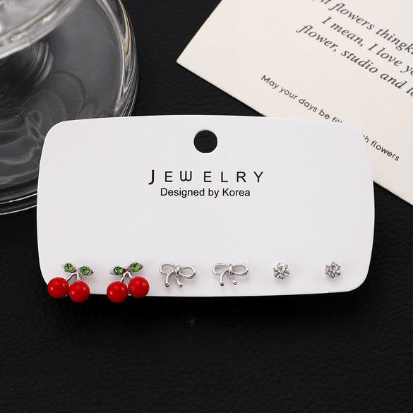 Wholesale Alloy Gothic Fashion Electroplated Geometric Butterfly Rhinestone Heart Earrings For Women