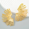 Wholesale Alloy Half Sunflower Women's Ear Jewelry With Electroplating And Vintage Metallic Style
