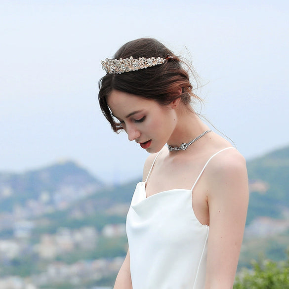 Wholesale Alloy Handmade Retro Baroque Round Cake Crown Diamond Headband Women's Hair Accessories