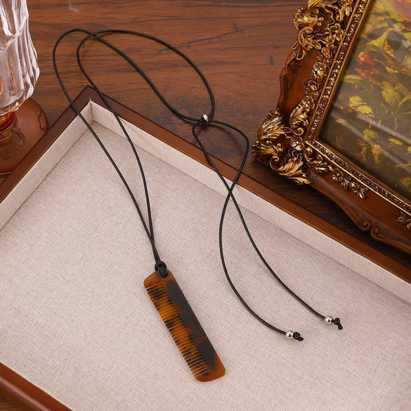 Wholesale Alloy Heart Shape Women's Simple Long Clavicle Necklace
