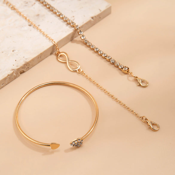 Wholesale Alloy Heart Shaped Geometric Rhinestone Micro Inlaid Diamond Bracelet For Women