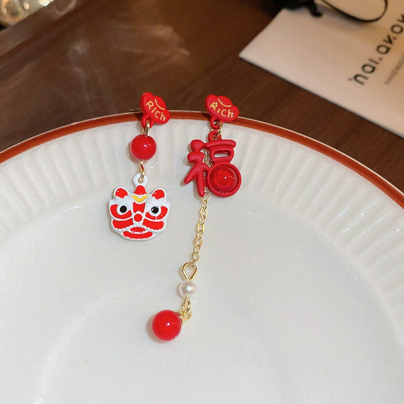 Wholesale Alloy High Sense Retro Geometric Electroplated Red Tassel Women's Earrings