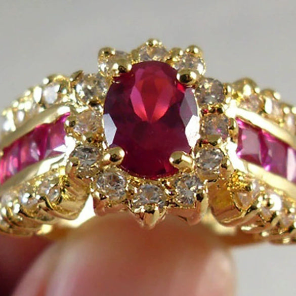 Wholesale Alloy Inlaid Zircon Ring With Flower Pattern And Electroplating Treatment For Women