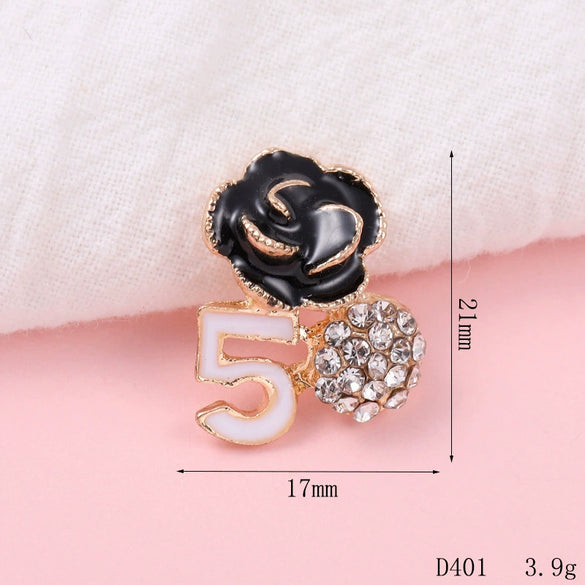 Wholesale Alloy Jewelry Accessories With Flower Pattern And Electroplating Treatment For Mobile Phone Shell Stick Drill Five Petal Flower And Snowflake Design