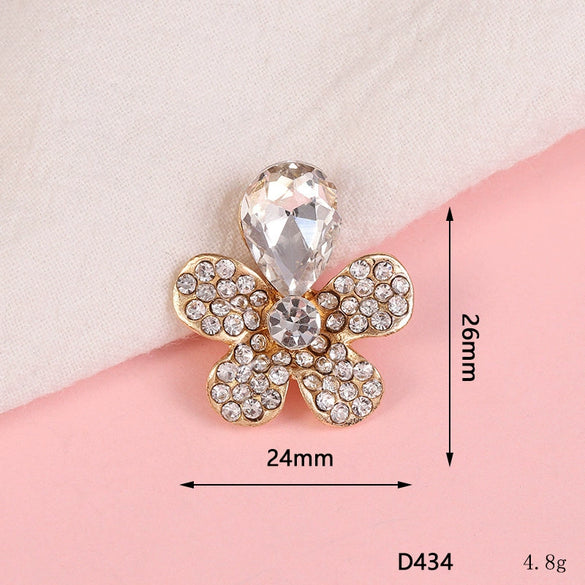 Wholesale Alloy Jewelry Accessories With Flower Pattern And Electroplating Treatment For Mobile Phone Shell Stick Drill Five Petal Flower And Snowflake Design