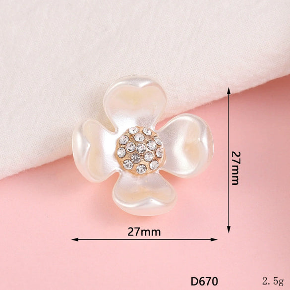 Wholesale Alloy Jewelry Accessories With Flower Pattern And Electroplating Treatment For Mobile Phone Shell Stick Drill Five Petal Flower And Snowflake Design