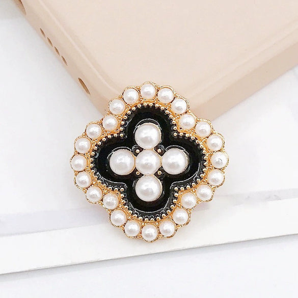 Wholesale Alloy Jewelry Accessories With Flower Pattern And Electroplating Treatment For Mobile Phone Shell Stick Drill Five Petal Flower And Snowflake Design
