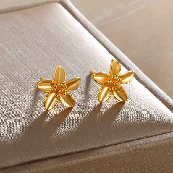 Wholesale Alloy Jewelry Fairy Style Plant Flower Earrings Electroplated