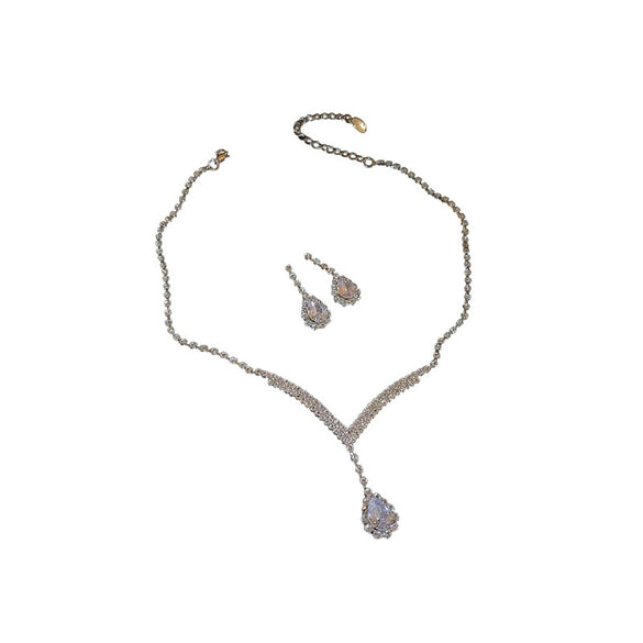 Wholesale Alloy Jewelry Set With Diamond Embedded Zircon Pendants In Water Drop And Love Heart Shapes For Women Light Luxury Style