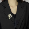Wholesale Alloy Leaves Pattern Electroplated Camellia Pearl Women's Coat Brooch Fashion Accessories