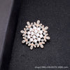 Wholesale Alloy Natural Style Leaf Feather Rhinestone And Pearl Brooch With Flower Pattern And Electroplating Treatment For Ladies