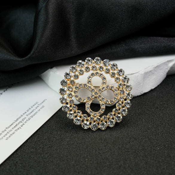 Wholesale Alloy Rhinestone Bow Brooch With Fixed Antiwalking Pin And Electroplating Design