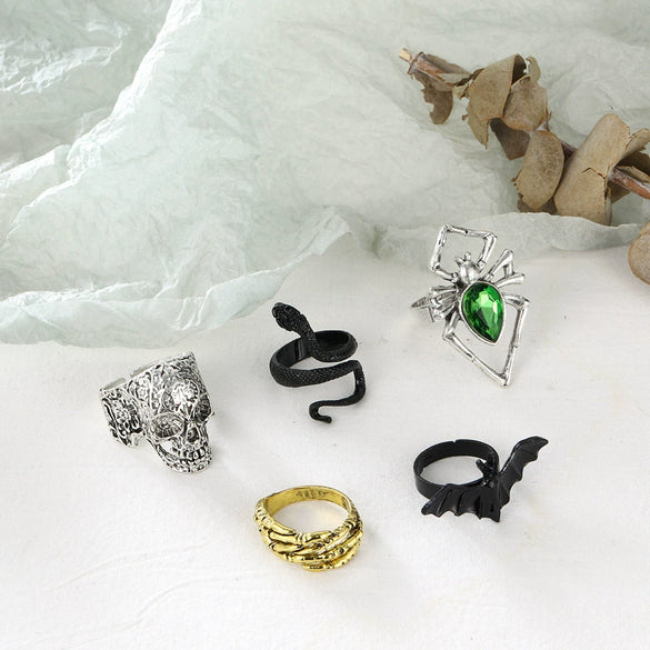 Wholesale Alloy Ring Retro Style With Skull Snakeshaped Bat Animal Zodiac Pattern Electroplated For Unisex
