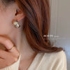 Wholesale Alloy Silver Needle Geometric C Shaped Pleated Bean Curved Earrings For Women With Electroplating