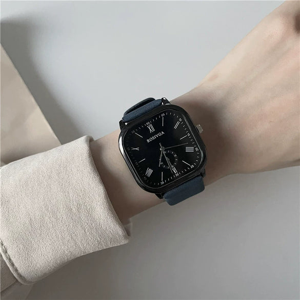 Wholesale Alloy Square Retro Watch With Roman Scale For Women Leisure Style