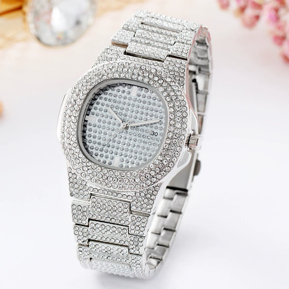 Wholesale Alloy Stainless Steel Oval Fashion Trend Waterproof Quartz Calendar Watch For Female