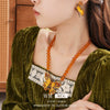 Wholesale Alloy Vintage Necklace Set With Diamonds Featuring Butterfly Pattern