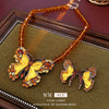 Wholesale Alloy Vintage Necklace Set With Diamonds Featuring Butterfly Pattern