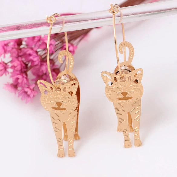 Wholesale Alloy Women's Simple Fashion Hollow Animal Cat Electroplated Earrings