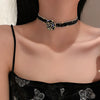 Wholesale Artificial Crystal Rose Flower Necklace Fashionable Design Short Clavicle Chain
