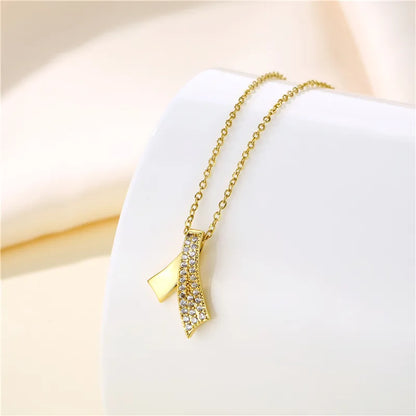 Stainless Steel Titanium Steel 18K Gold Plated Artistic Plating Inlay Geometric Circle Flower Zircon Pendant Necklace