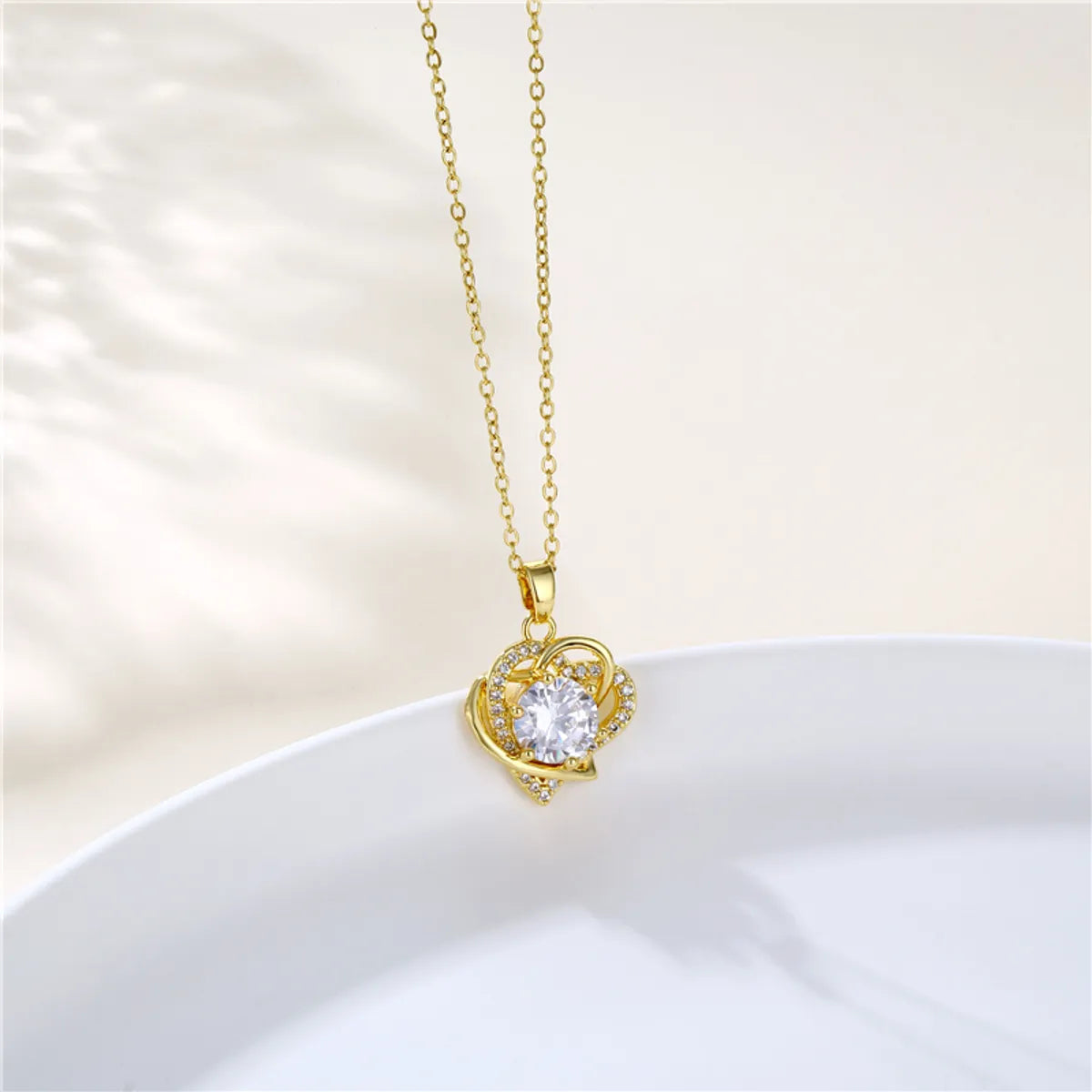 Stainless Steel Titanium Steel 18K Gold Plated Artistic Plating Inlay Leaves Heart Shape Cat Zircon Pendant Necklace