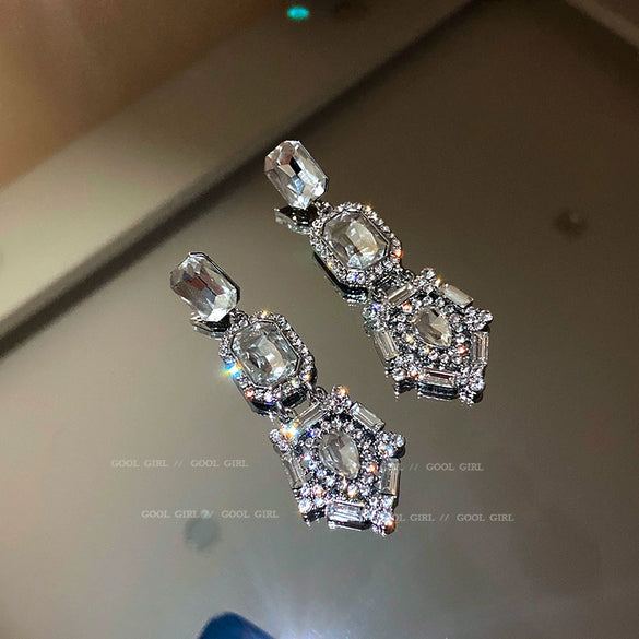 Wholesale Baroque Style Exaggerated Full Diamond Earrings In Alloy With Silver Needle