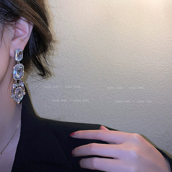 Wholesale Baroque Style Exaggerated Full Diamond Earrings In Alloy With Silver Needle