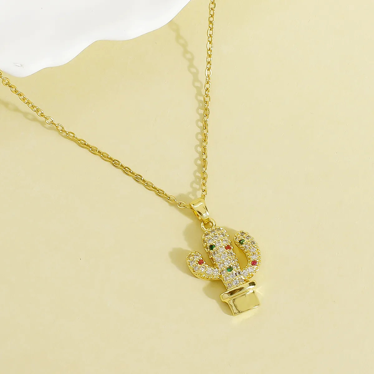 Wholesale Basic Modern Style Classic Style Cactus Plant 304 Stainless Steel Copper Plating Inlay 18K Gold Plated Zircon Pendant Necklace