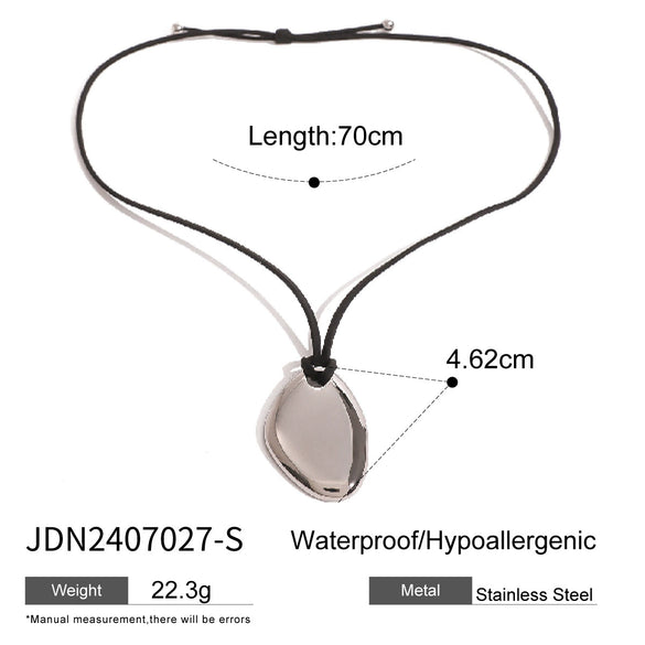 Wholesale Black Rope Titanium Steel And Stainless Steel Jewelry Necklace With Geometric Design And Electroplating For Women