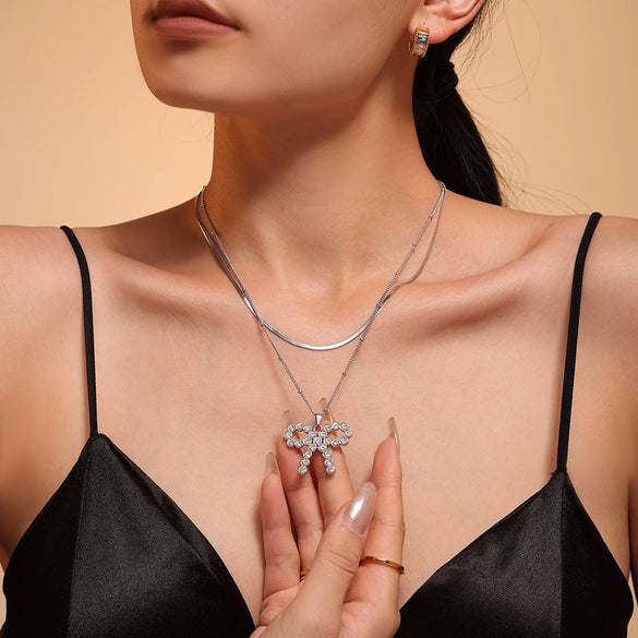 Wholesale Bow Shaped Titanium Steel Clavicle Necklace For Women Pvd Electroplated Gold Fadeless Jewelry