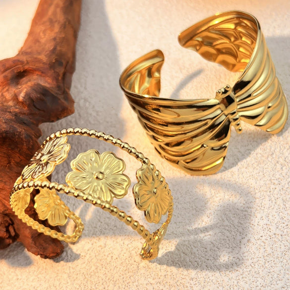 Wholesale Bracelet Stainless Steel Retro Geometric Hydraulic Opening Hollow Flower Electroplated