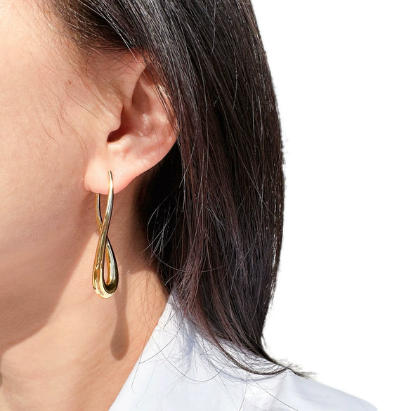 Wholesale Brass Minimalist Geometric Ushaped And Drop Shape Electroplated Earrings For Women