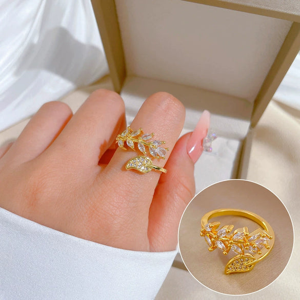 Wholesale Brass Ring With Real Gold Plating Open Leaf Zircon Microinlaid The Crown Design For Women