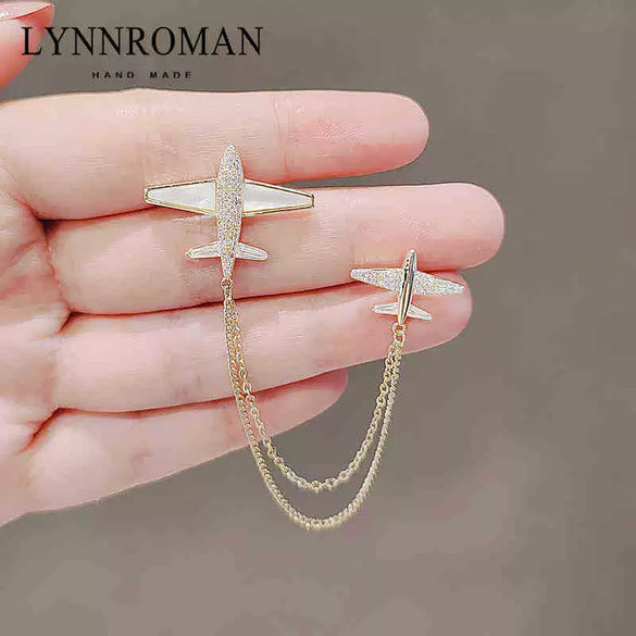 Wholesale Brooch Copper Goldplated Artificial Gemstones Semiprecious Stones Geometric Aircraft Tassel Design For Women