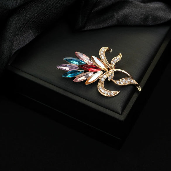 Wholesale Brooch Zinc Alloy Flower Electroplated Jewelry For Women's Clothing Accessories