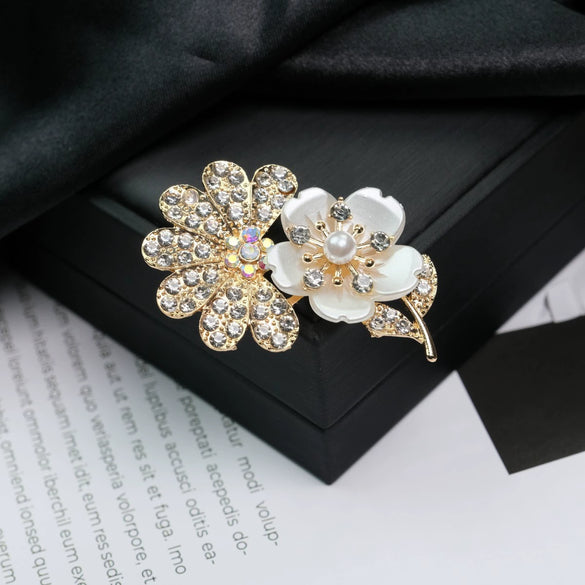Wholesale Brooch Zinc Alloy Flower Electroplating Light Luxury Style Clothing Accessories