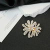 Wholesale Brooch Zinc Alloy Light Luxury Style Flower Shaped Electroplated For Women And Unisex