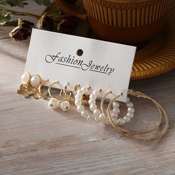 Wholesale Butterfly Earrings Set Simple Creative Pearl And Alloy Earrings With Pearl Inlaid Design
