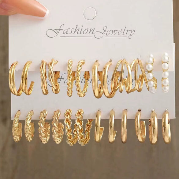 Wholesale Butterfly Love Lock Rose Diamond Pearl Earrings Set Alloy Electroplated With Heart Animal Zodiac Patterns Unisex