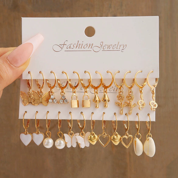 Wholesale Butterfly Love Lock Rose Diamond Pearl Earrings Set Alloy Electroplated With Heart Animal Zodiac Patterns Unisex