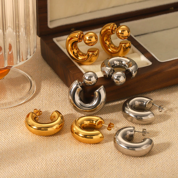 Wholesale C Shaped Stainless Steel Hollow Earrings For Women With Geometric Design And Electroplating