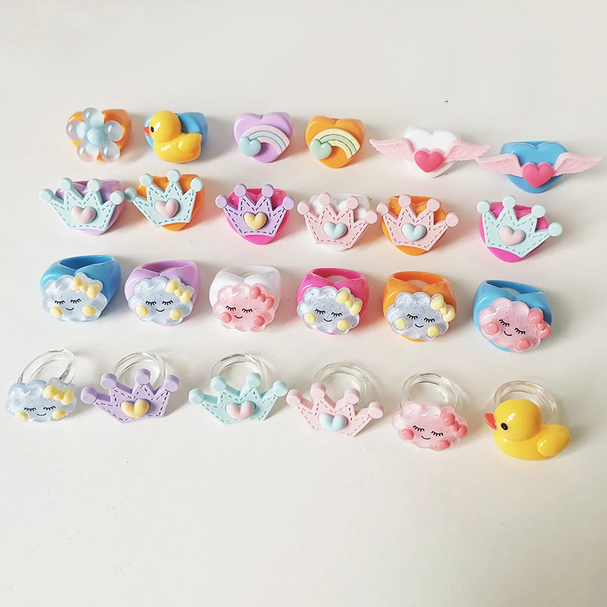 Wholesale  Cartoon Crown Cute Little Yellow Duck Cloud Multi-color Resin Ring