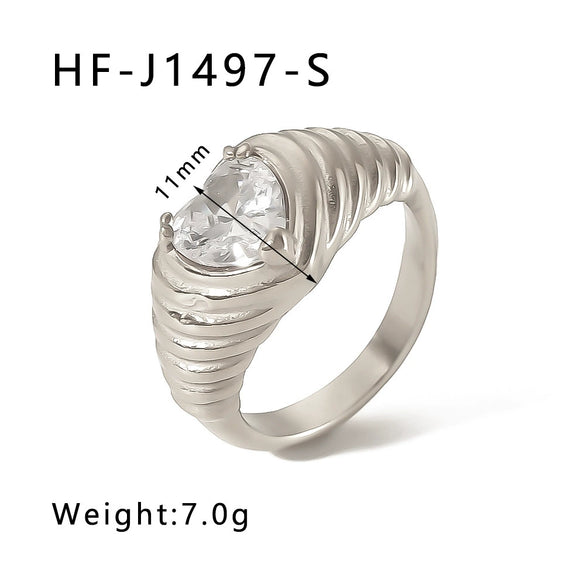 Wholesale Cast Stainless Steel Inlaid White Love Zircon Heart Shaped Geometric Ring For Women 18K Gold Plated Electroplated