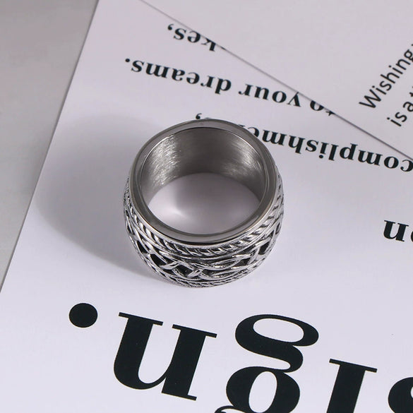 Wholesale Casting Titanium Steel Ring Retro Punk Finger Wrench Ring With Geometric Pattern And Polishing Treatment