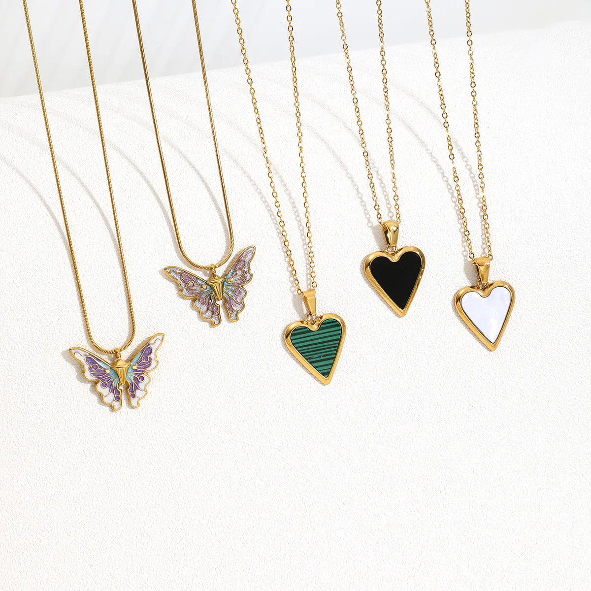 Wholesale Casual Cute Classic Style Heart Shape Butterfly Stainless Steel Plating 18k Gold Plated Pendant Necklace