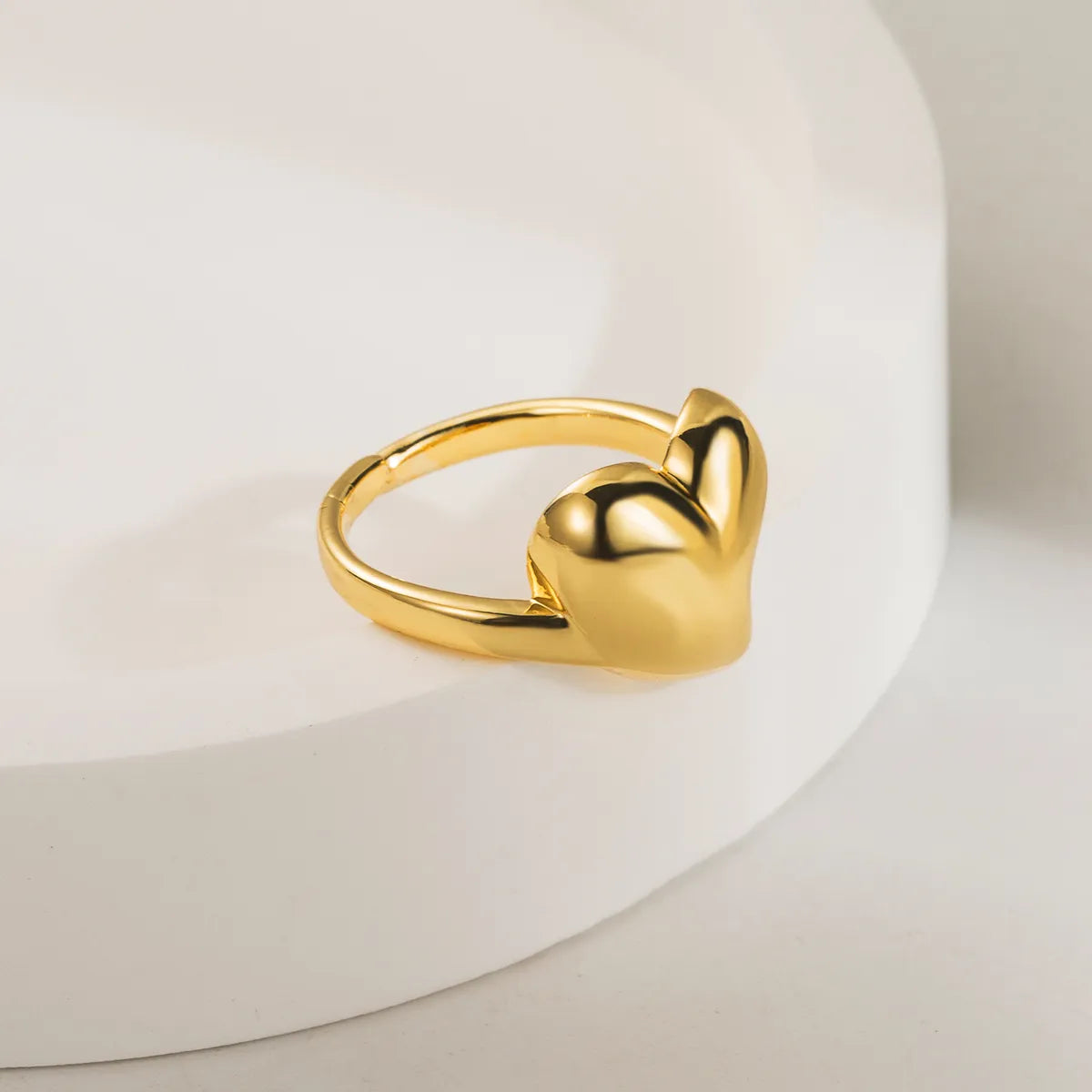 Wholesale Casual Cute Heart Shape Copper Polishing 18K Gold Plated Open Rings