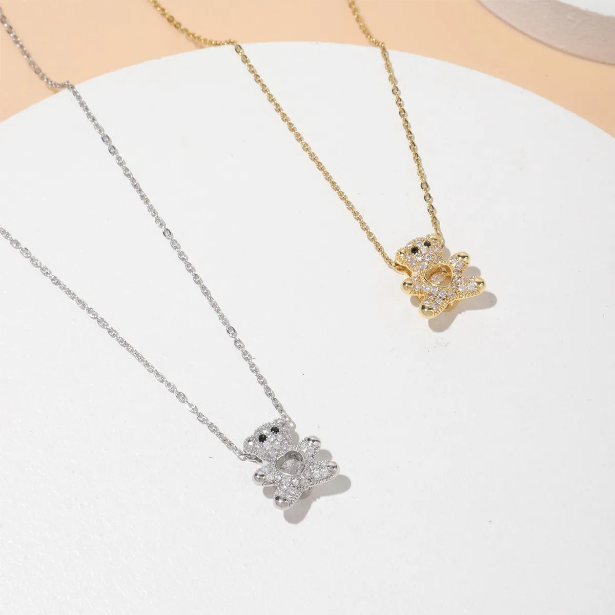 Wholesale Casual Cute Little Bear 304 Stainless Steel Copper Inlay 18K Gold Plated Zircon Pendant Necklace