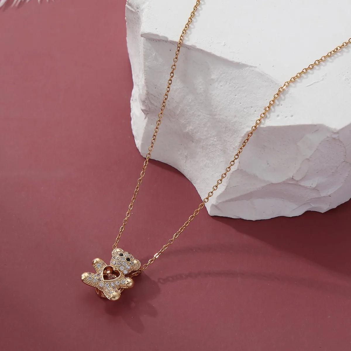 Wholesale Casual Cute Little Bear 304 Stainless Steel Copper Inlay 18K Gold Plated Zircon Pendant Necklace